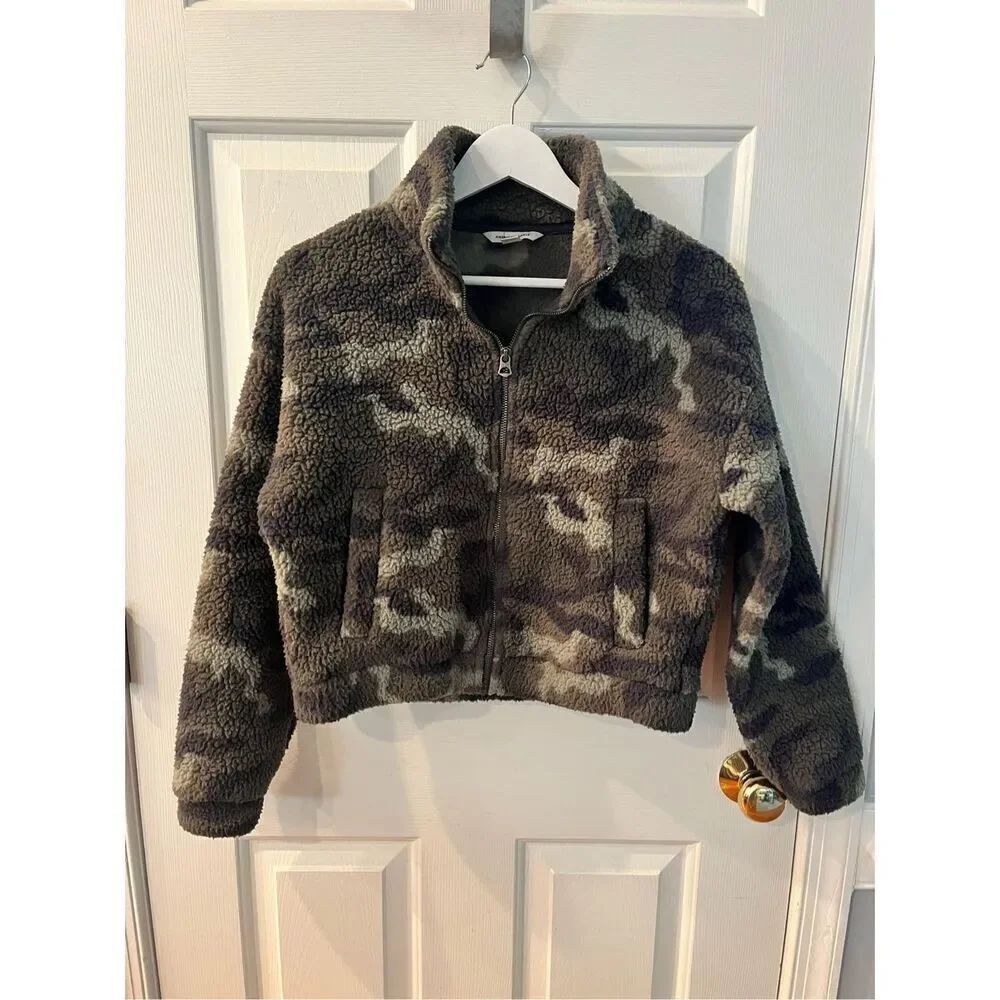 American Eagle Green Camo Full Zip Fleece Cropped Jacket sz XS
